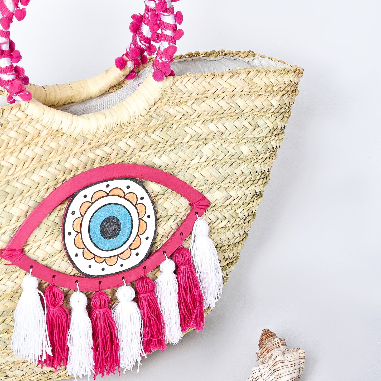 Straw Embellished Beach Bag with Fuchsia Eye