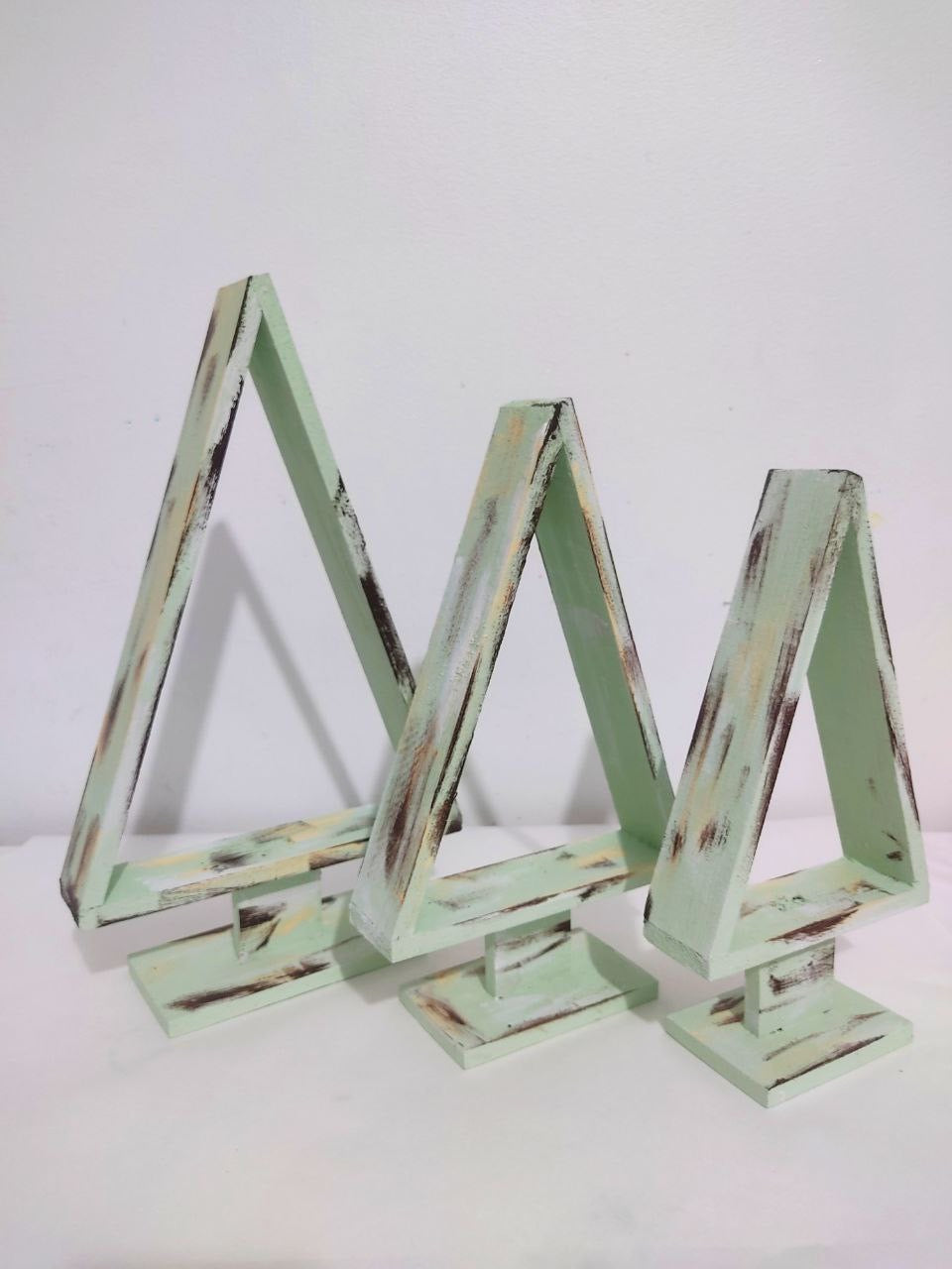 Framed Three Set Tree