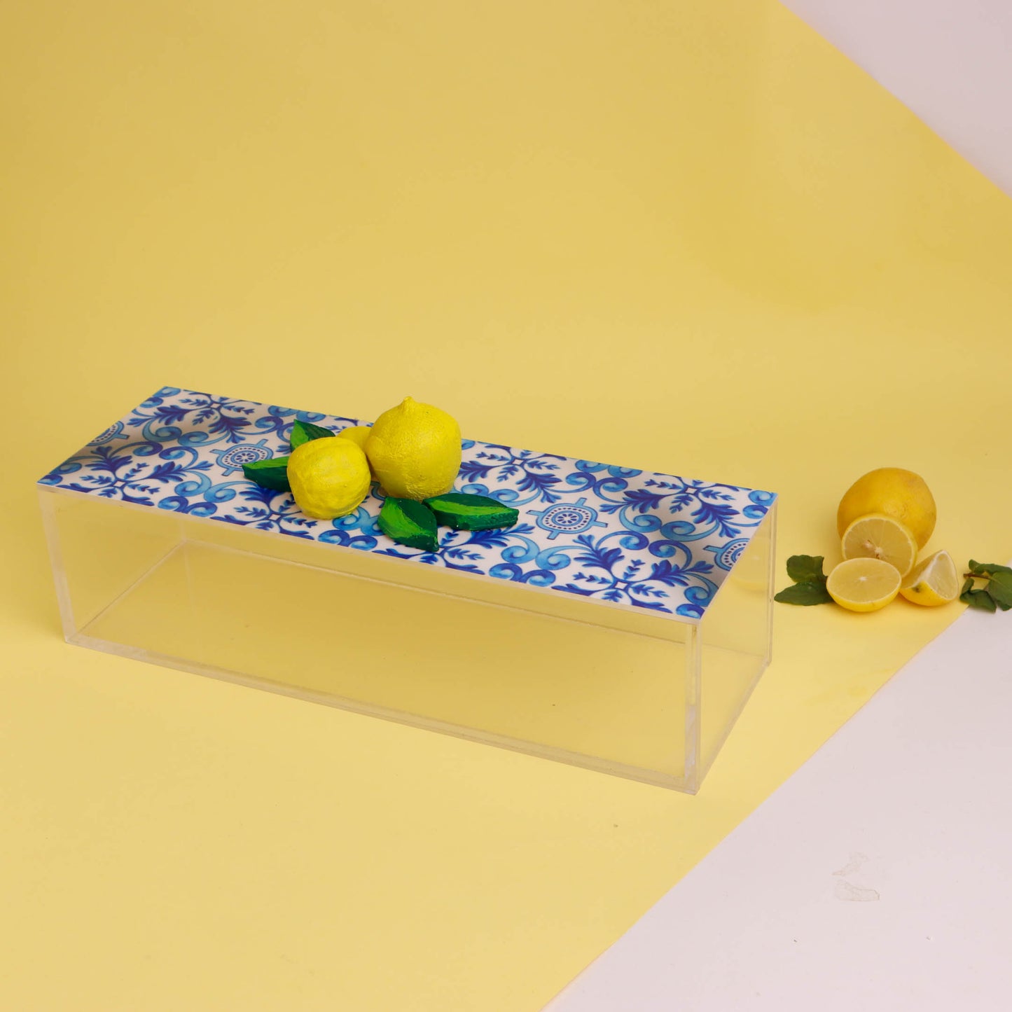 Fresh Lemons with Blue Plexi Box 30X10CM