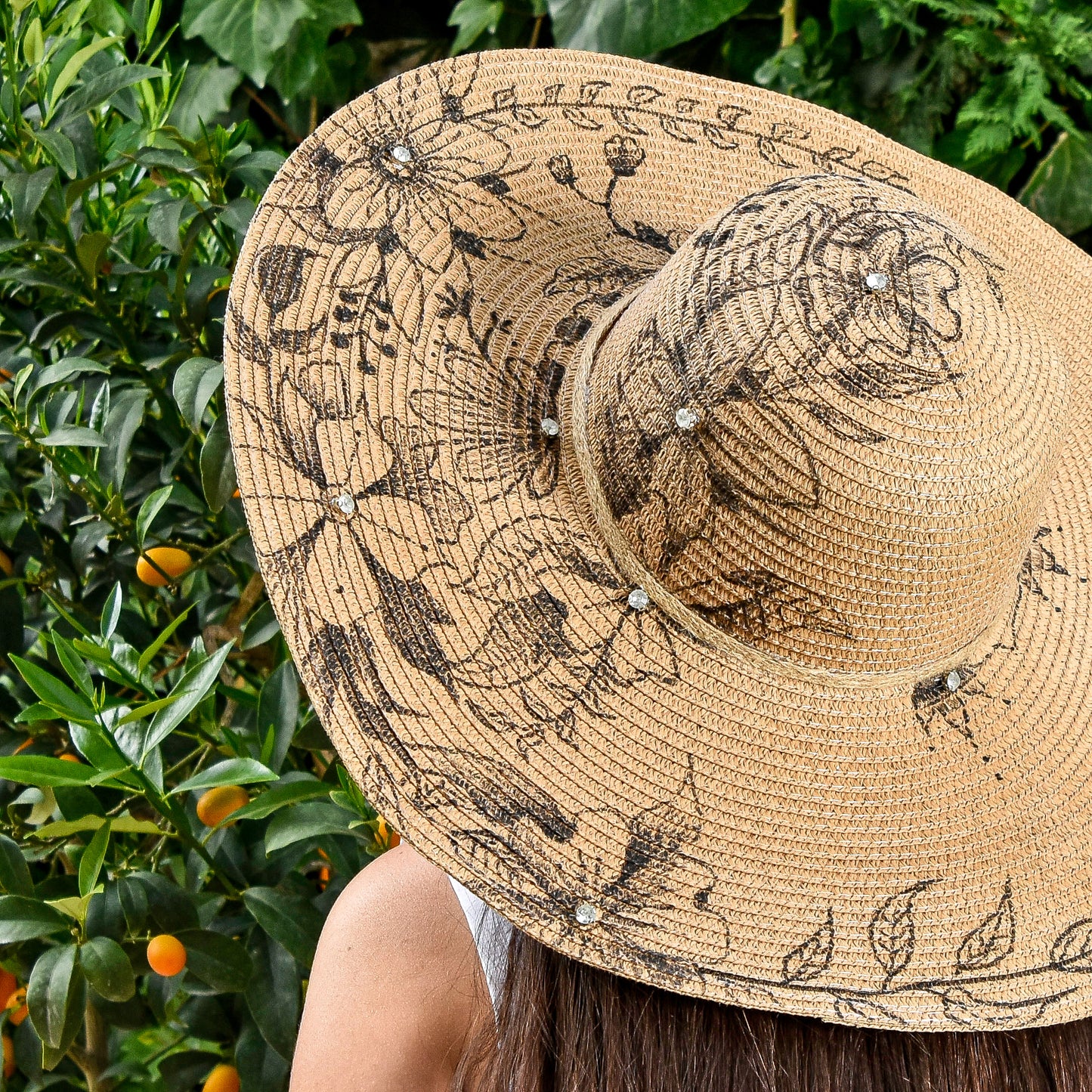 Big Straw with Line Black Flowers Hat