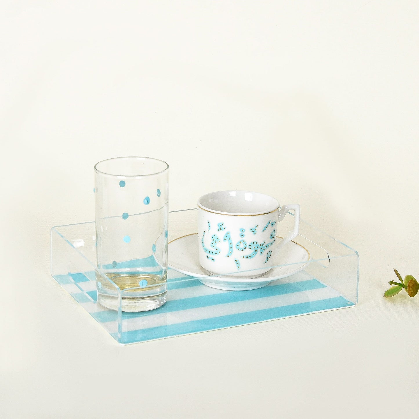Hydrangea Blossom Mother’s Day Hand-Painted Turkish Coffee Cup Gift Set with Plexi Tray (Qahwat Ummi)