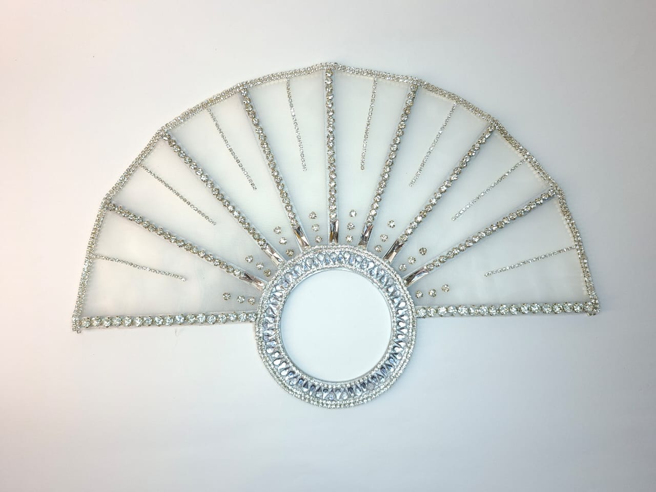 Bridal Fans – Crystal Radiance