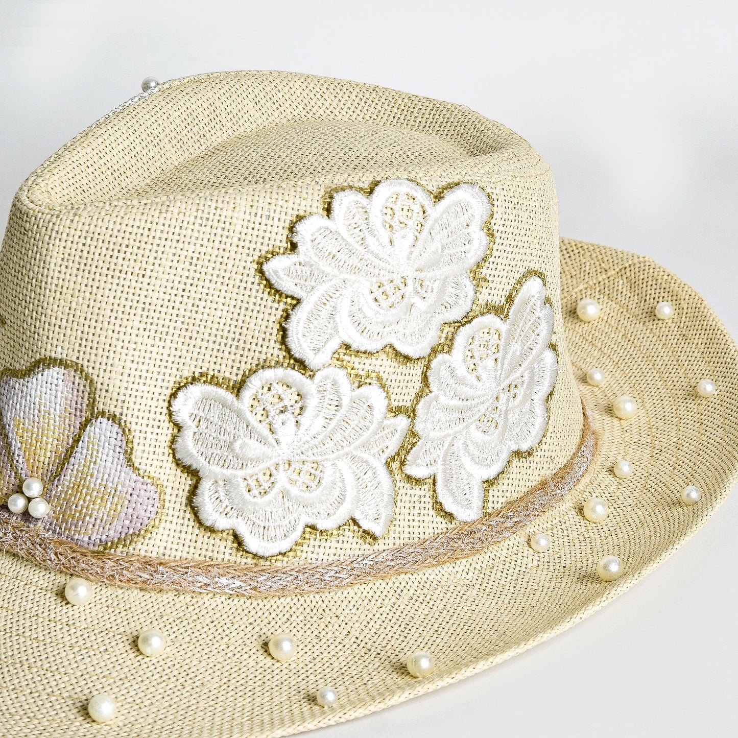 Off White with Flowers and Pearls Hat