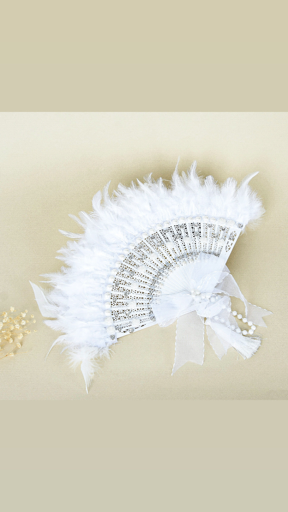 Bridal Fans – Feathrs & Crystal Radiance