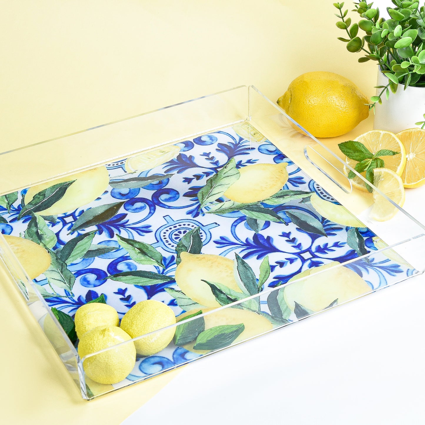 Fresh Lemons with Blue Plexi Tray 30X30CM